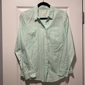 Light green GAP button up